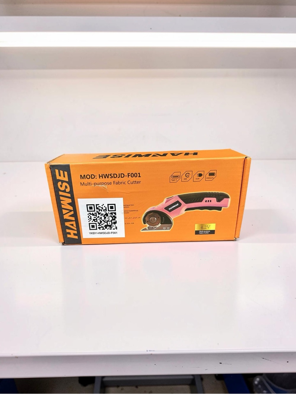 HANWISE Multi-Purpose Fabric Cutter - Orange Box